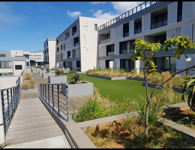 2 BEDROOM APARTMENT TO LET IN UMHLANGA CENTRAL